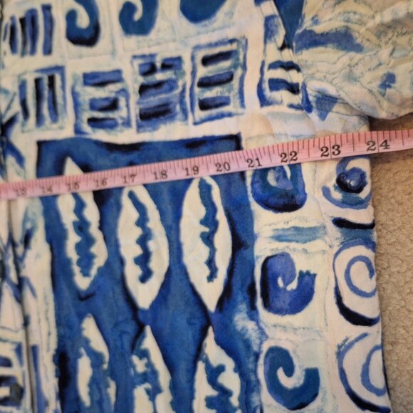 Woman's S/S Shirt - Picture 2 of 7